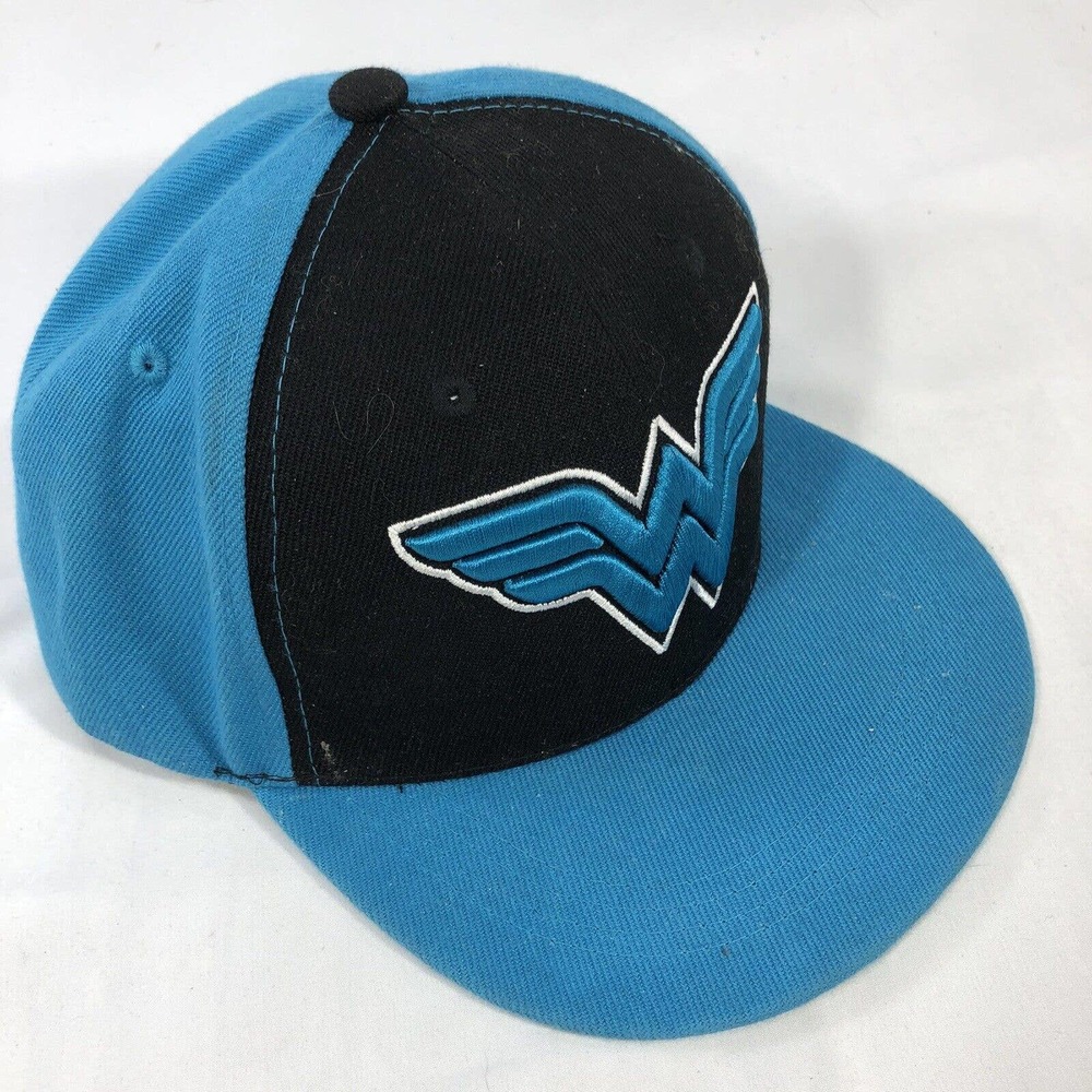 Wonder Woman Six Flags Hat Cap Souvenir Snapback Baseball Black Blue Adjustable - Picture 3 of 16